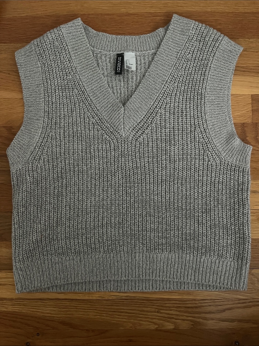 Light Gray Ribbed V-Neck Sweater Vest